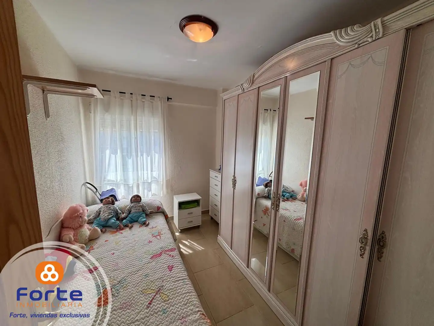 Habitación de Piso en venta en Córdoba con Aire acondicionado, Calefacción y Terraza