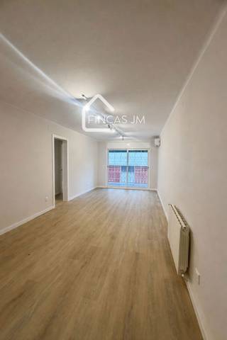 Piso en Venta en de Calderó, 48 en Estació de França