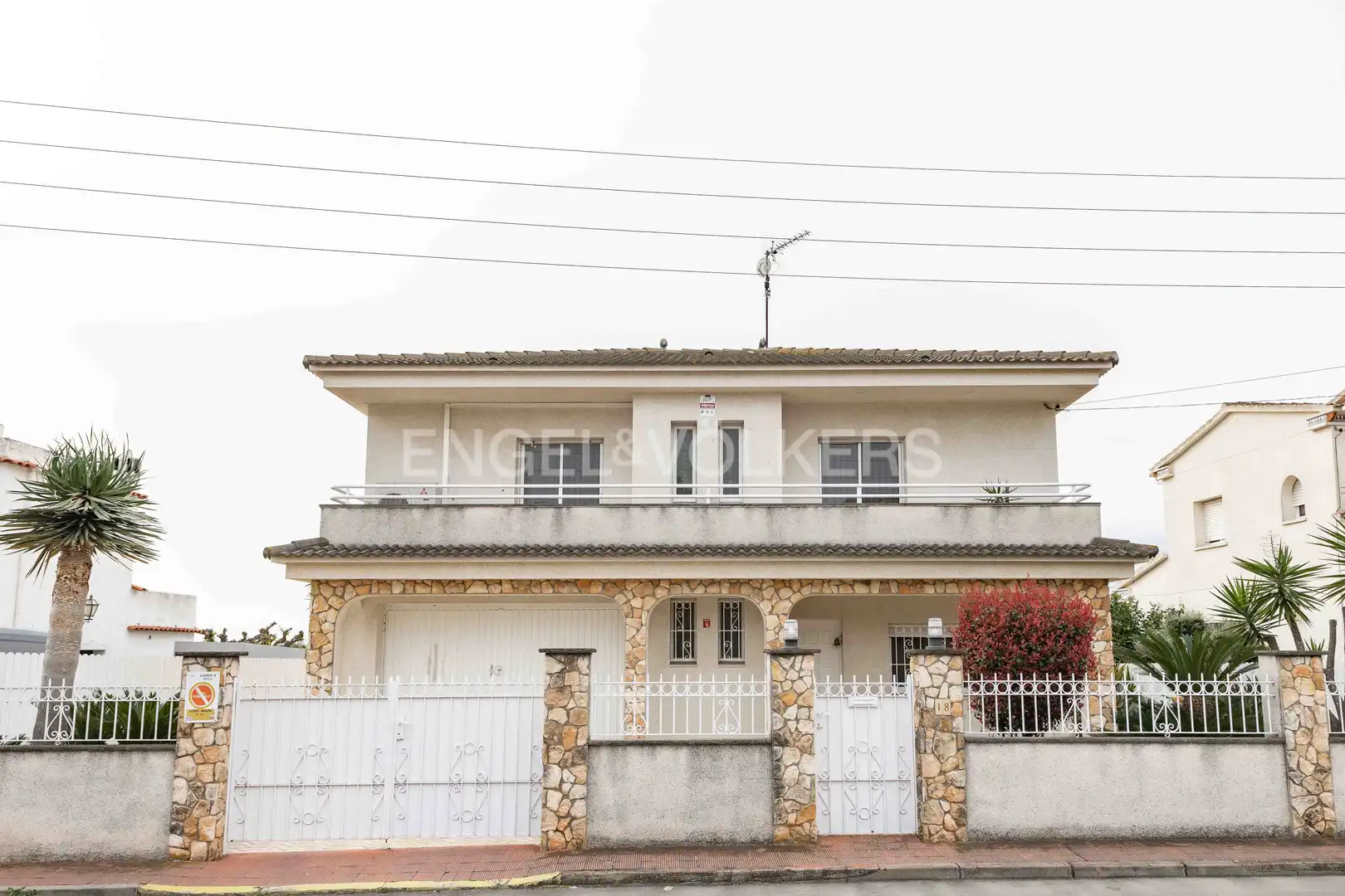 Vista exterior de Casa o chalet en venta en Creixell con Aire acondicionado, Calefacción y Jardín privado