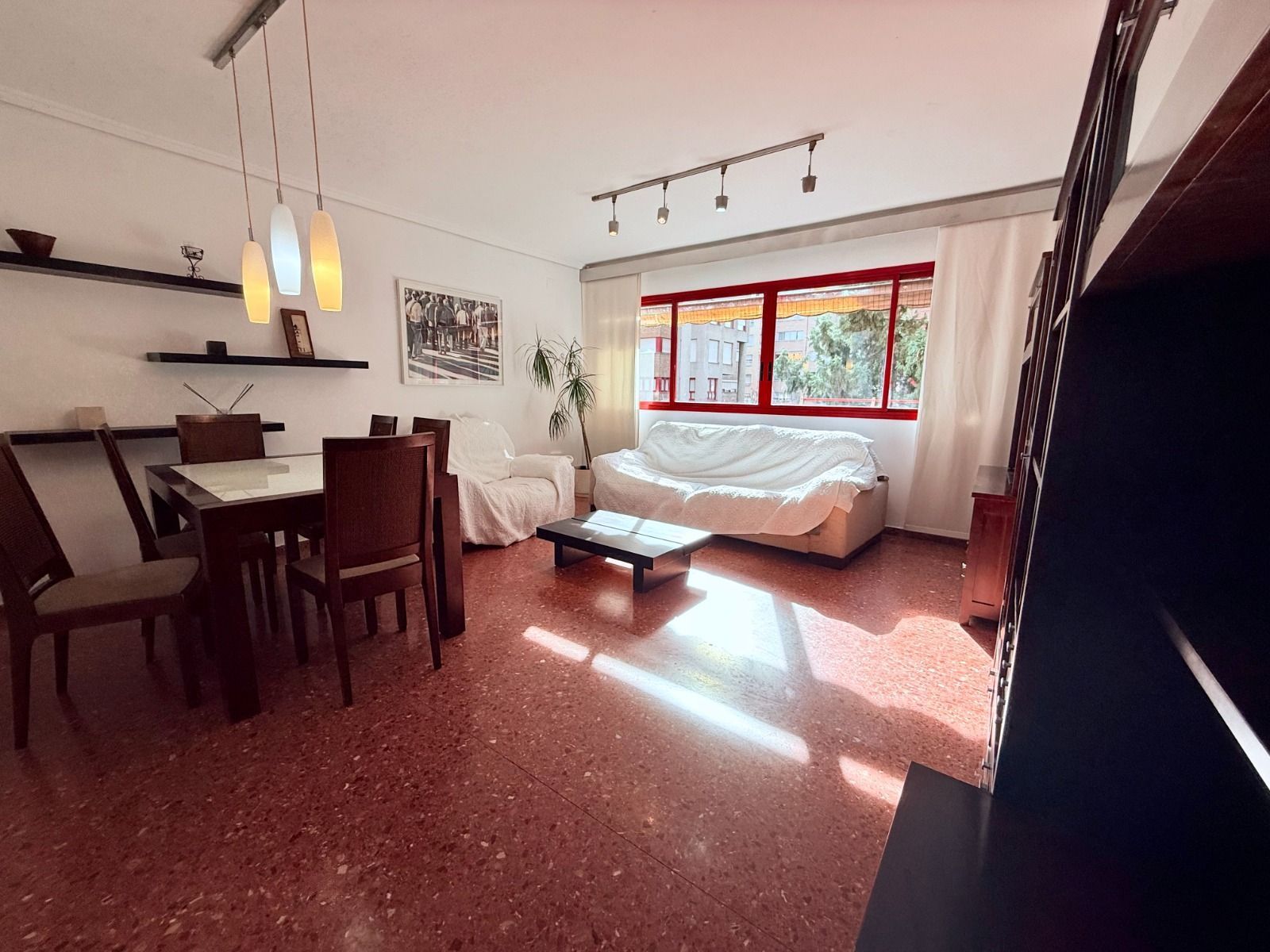 Flat to rent in BRIGADAS INTERNACIONALES, 2, Ciutat de les Ciències i de les Arts - Justicia, Quatre Carreres,  Valencia Capital