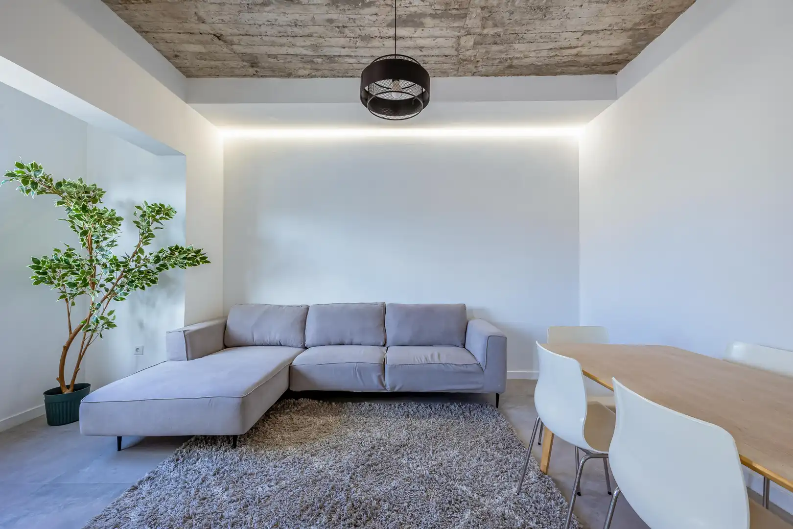Living room of Flat for sale in Las Palmas de Gran Canaria  with Terrace, Furnished and Balcony