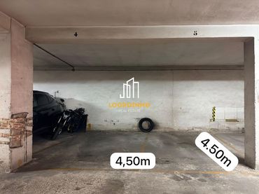 Aparcament en venda a Oeste
