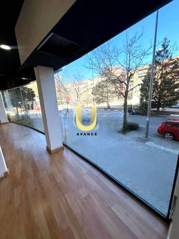 Local comercial en Alquiler en Ventas