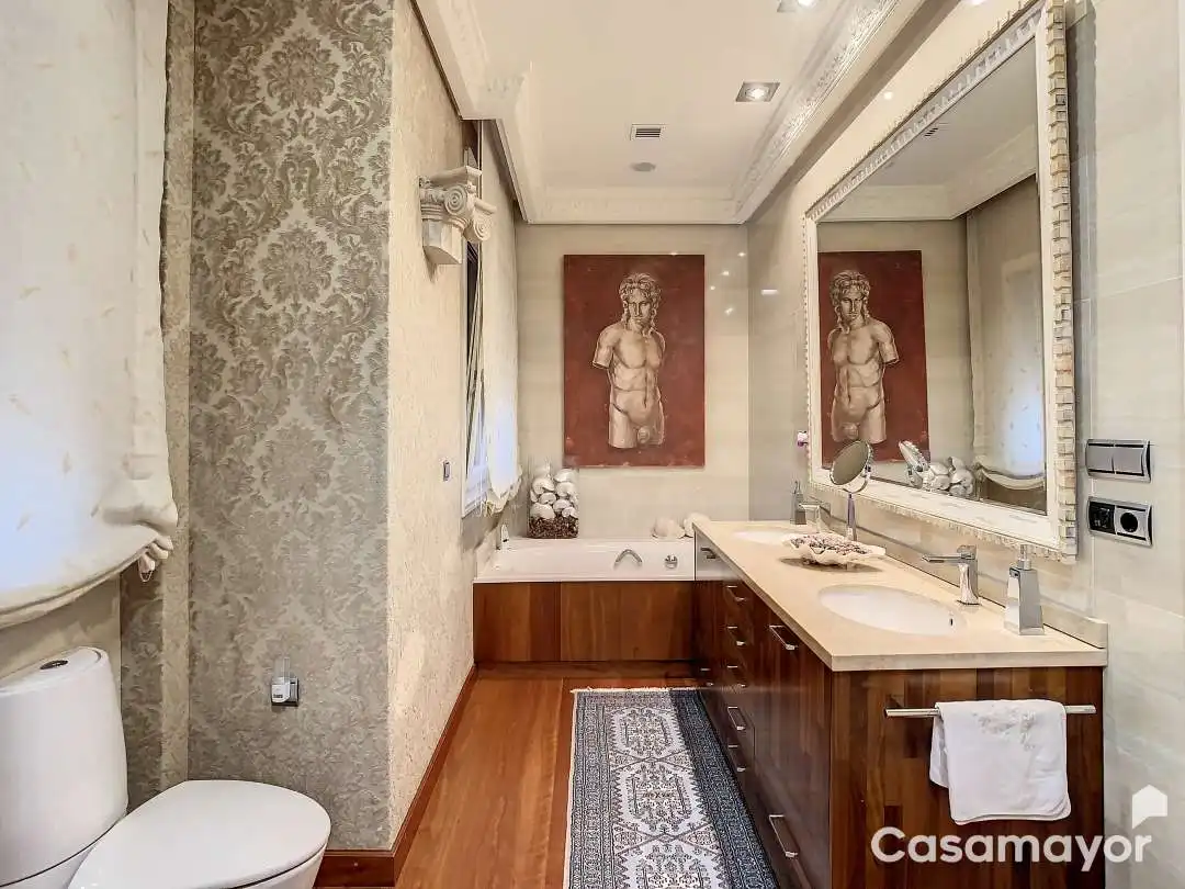 Baño de Casa o chalet en venta en Mutxamel con Aire acondicionado, Calefacción y Jardín privado
