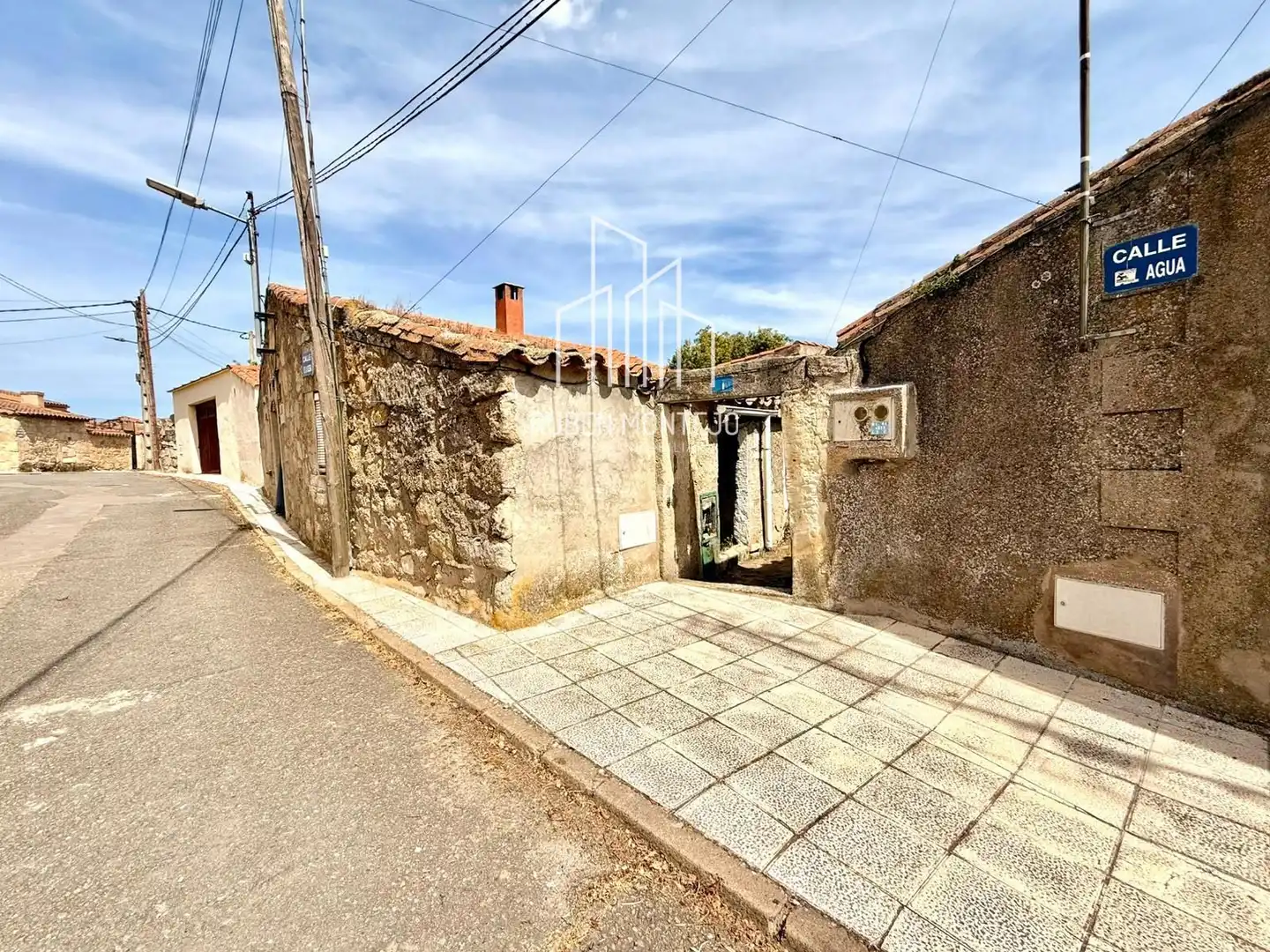 Exterior view of Houses for sale in Zarapicos  with Terrace
