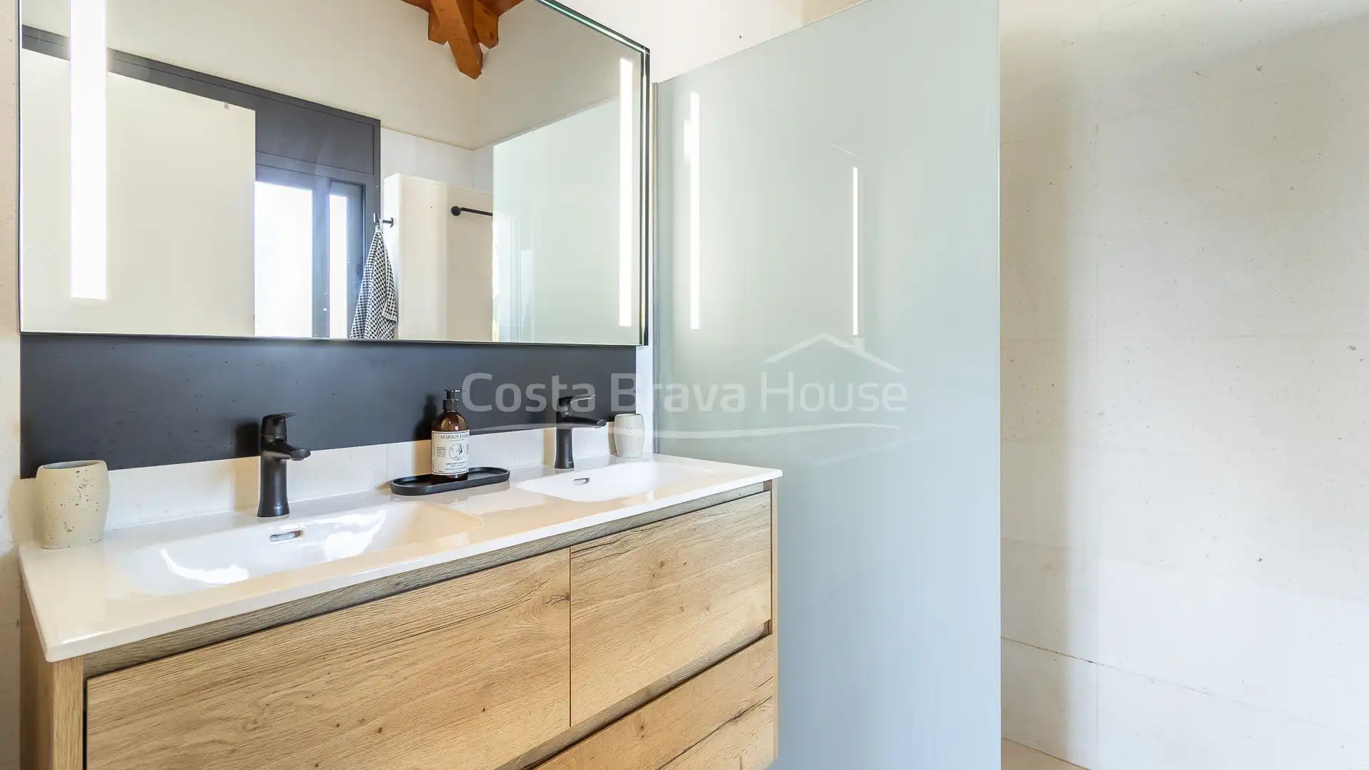Bathroom of Houses for sale in Pals  with Air Conditioner, Heating and Private garden