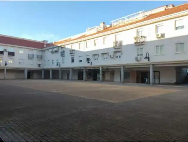 Local en venda a Ronda Santa Susana, 4, Torres de la Alameda