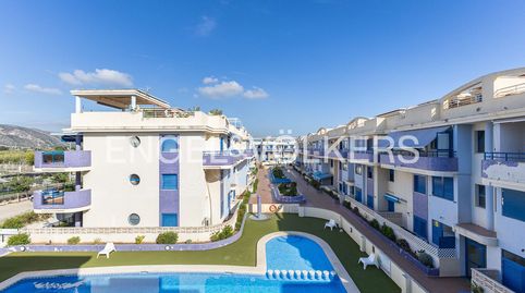 Exclusivo Dúplex con Solárium y Vistas a Montaña y Piscina