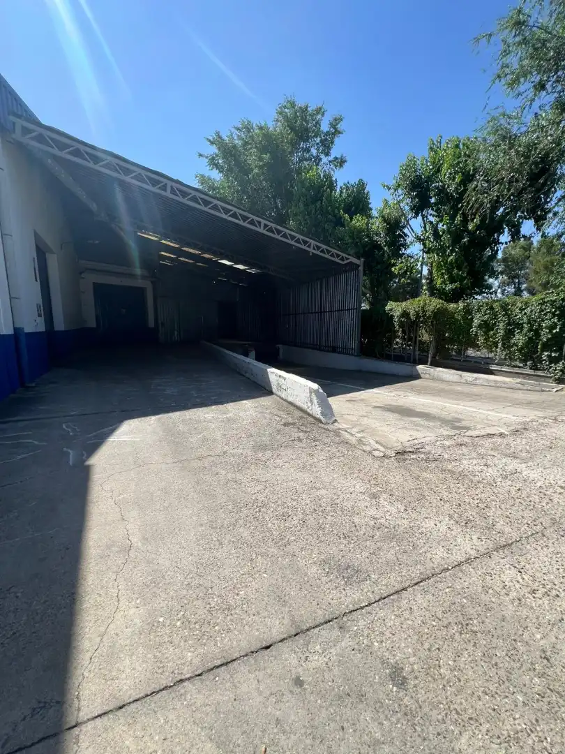 Aparcament de Nau industrial de lloguer en Ontígola