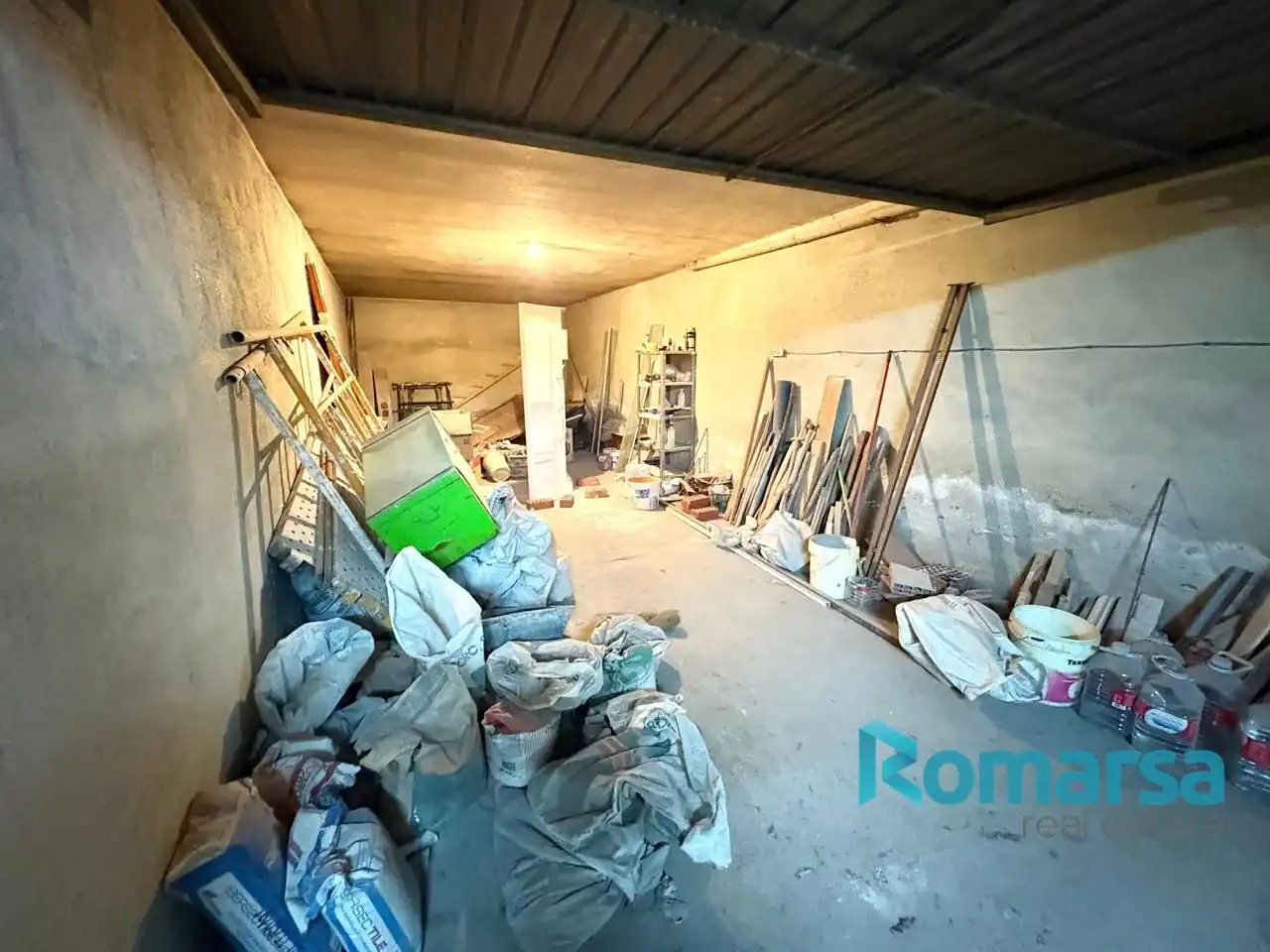 Casa adosada en venta en Ávila con Calefacción, Terraza y Trastero