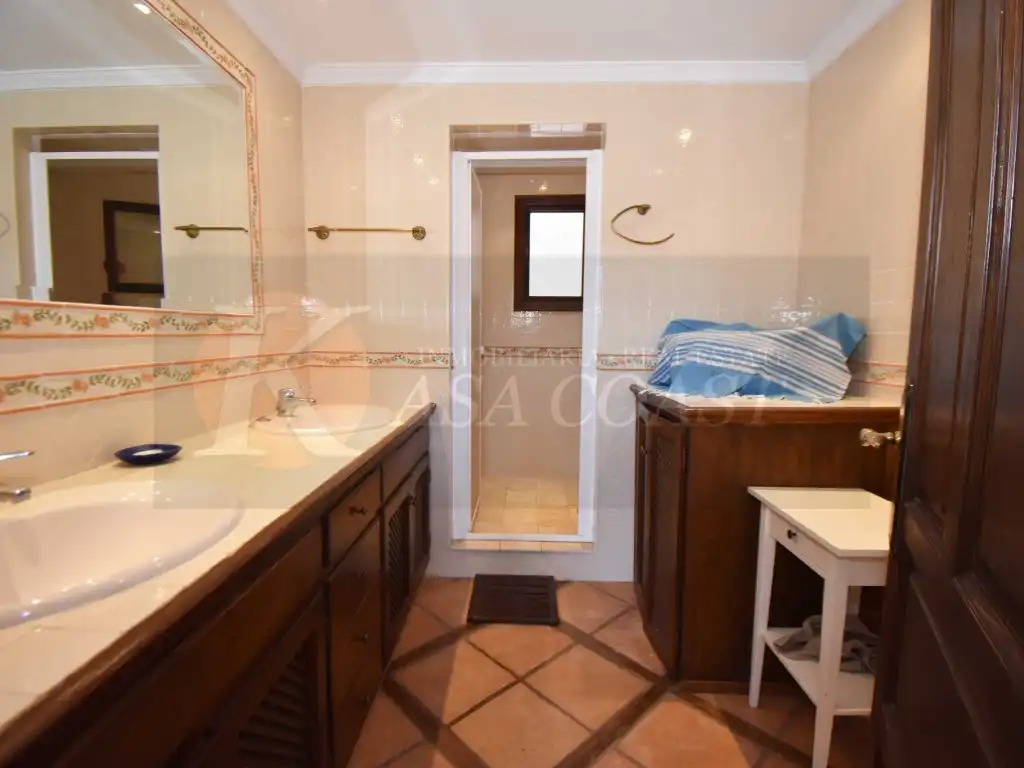 Baño de Casa adosada en venta en Fuengirola con Aire acondicionado, Jardín privado y Terraza