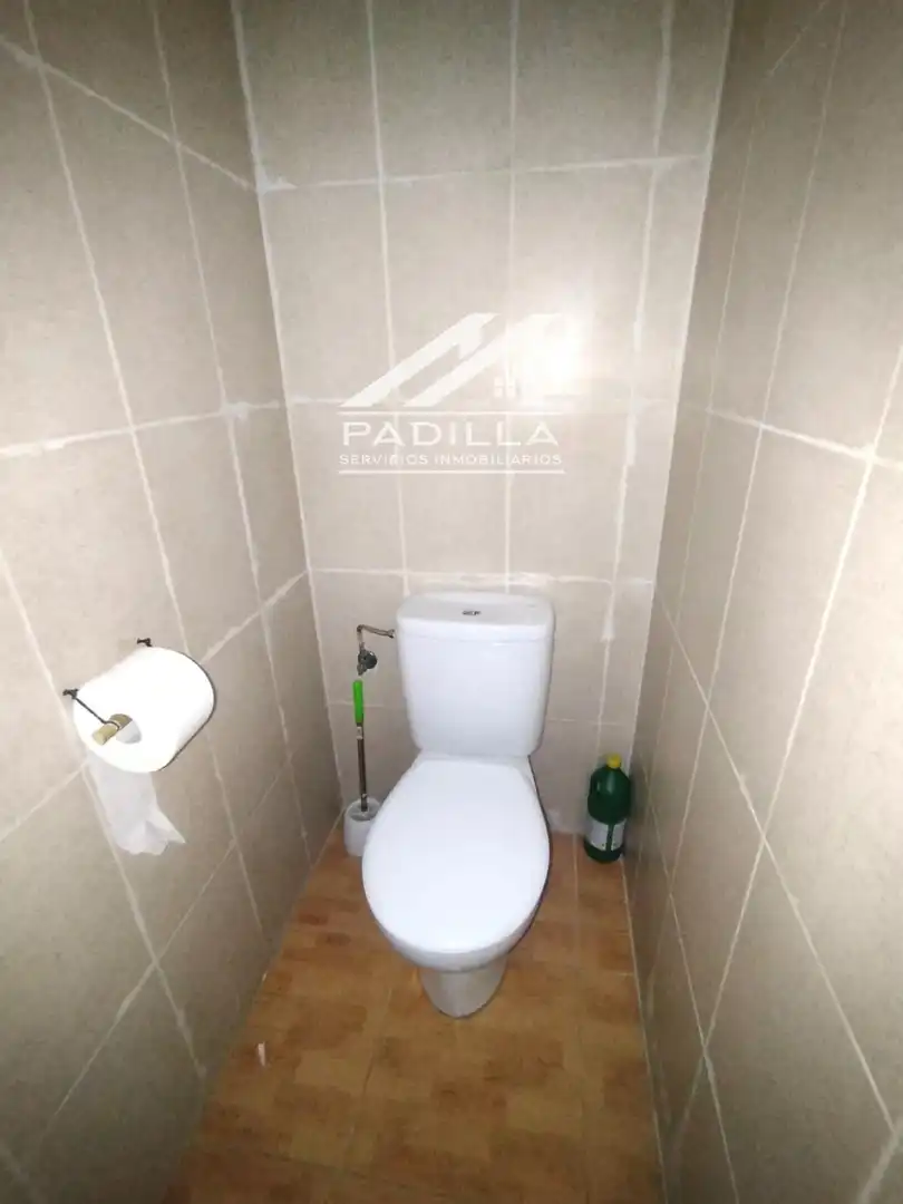 Badezimmer von Geschaftsraum zum Verkauf in Méntrida
