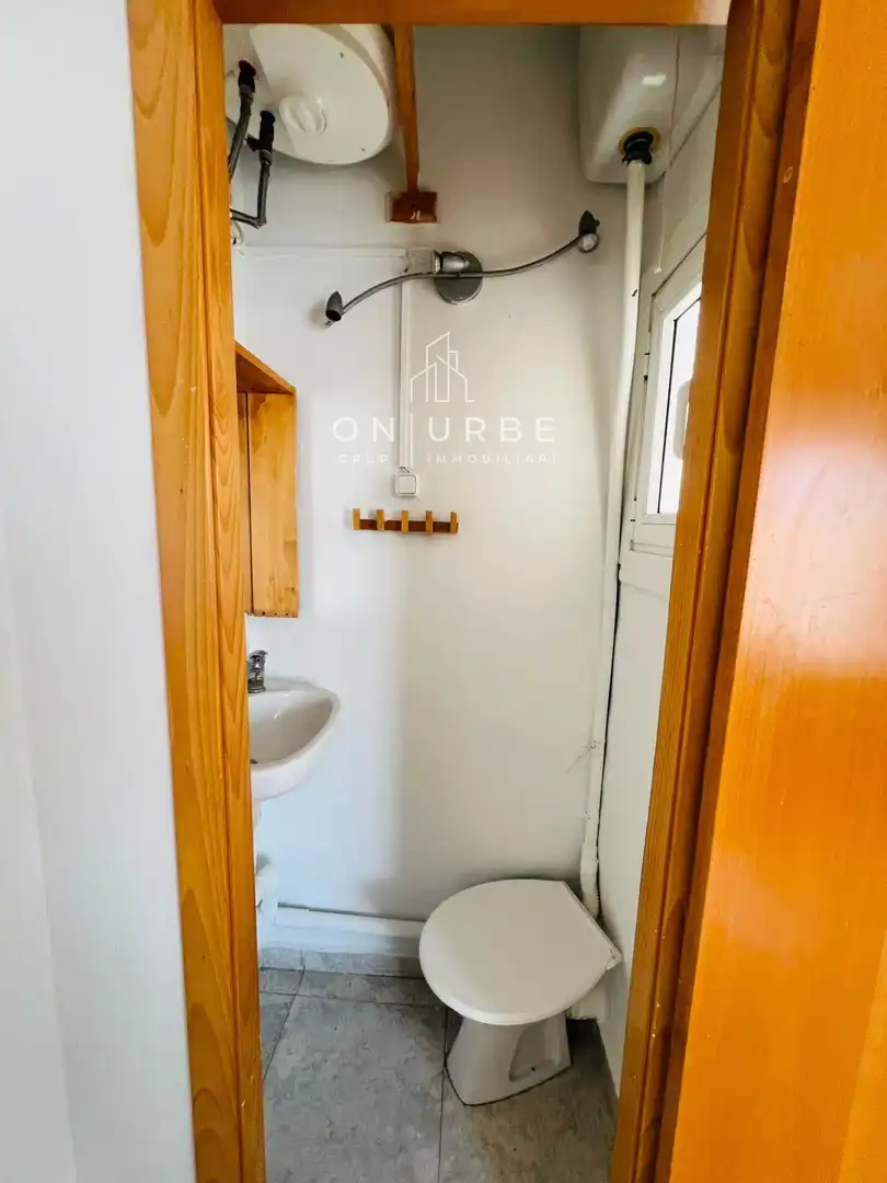 Baño de Ático en venta en Barcelona con Calefacción