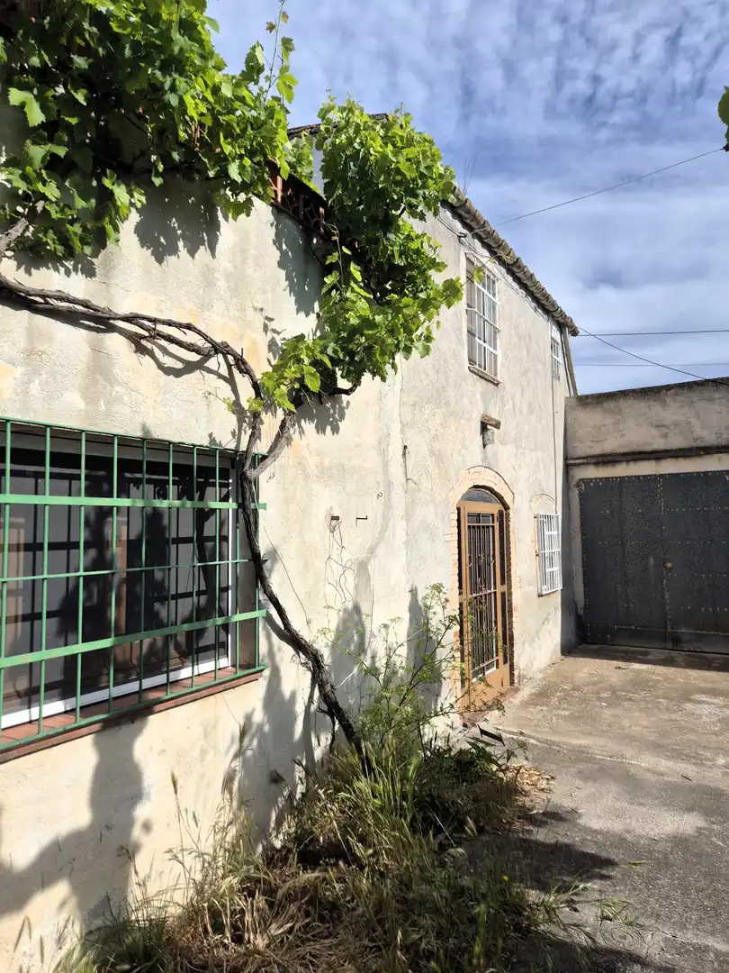 Vista exterior de Finca rústica en venta en Castellet i la Gornal