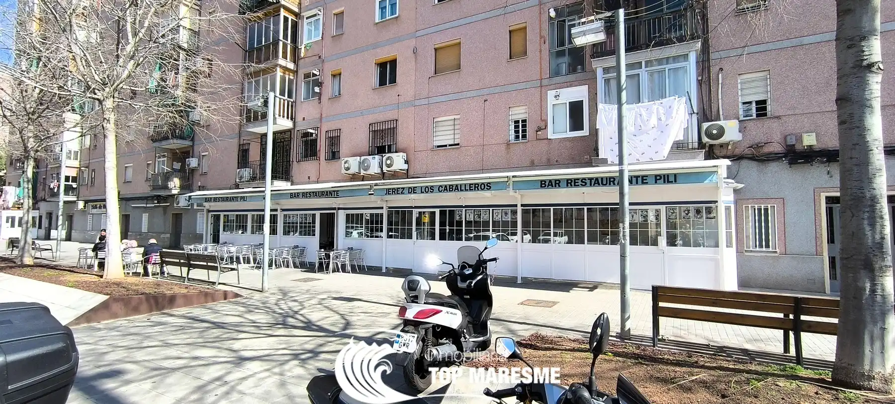 Geschaftsraum zum Verkauf in Sant Adrià de Besòs mit Klimaanlage, Heizung und Terrasse
