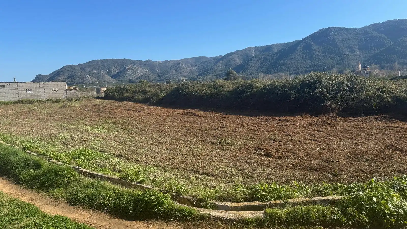 Finca rústica en venta en Simat de la Valldigna