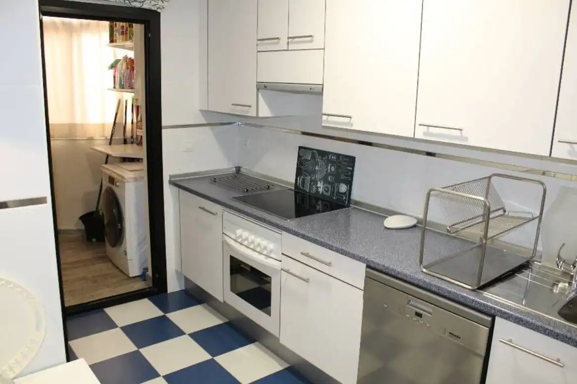 Cocina de Apartamento de alquiler en Ciudad Real con Aire acondicionado y Calefacción
