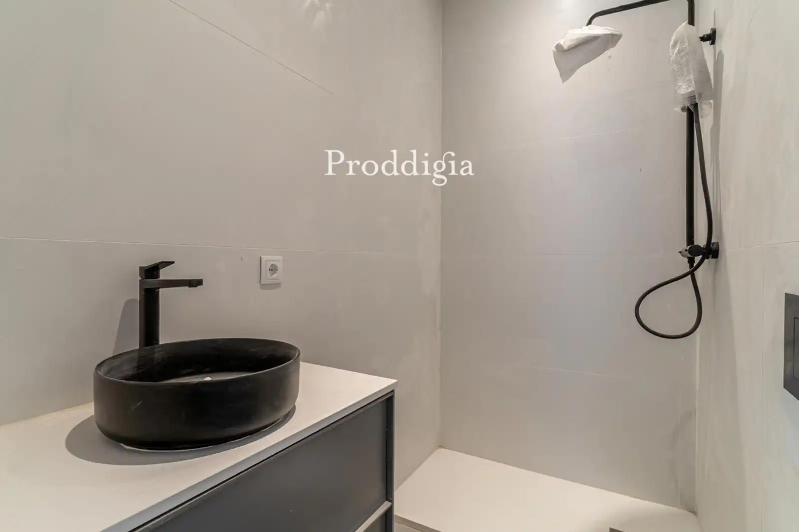 Baño de Dúplex en venta en Barcelona con Aire acondicionado, Calefacción y Terraza