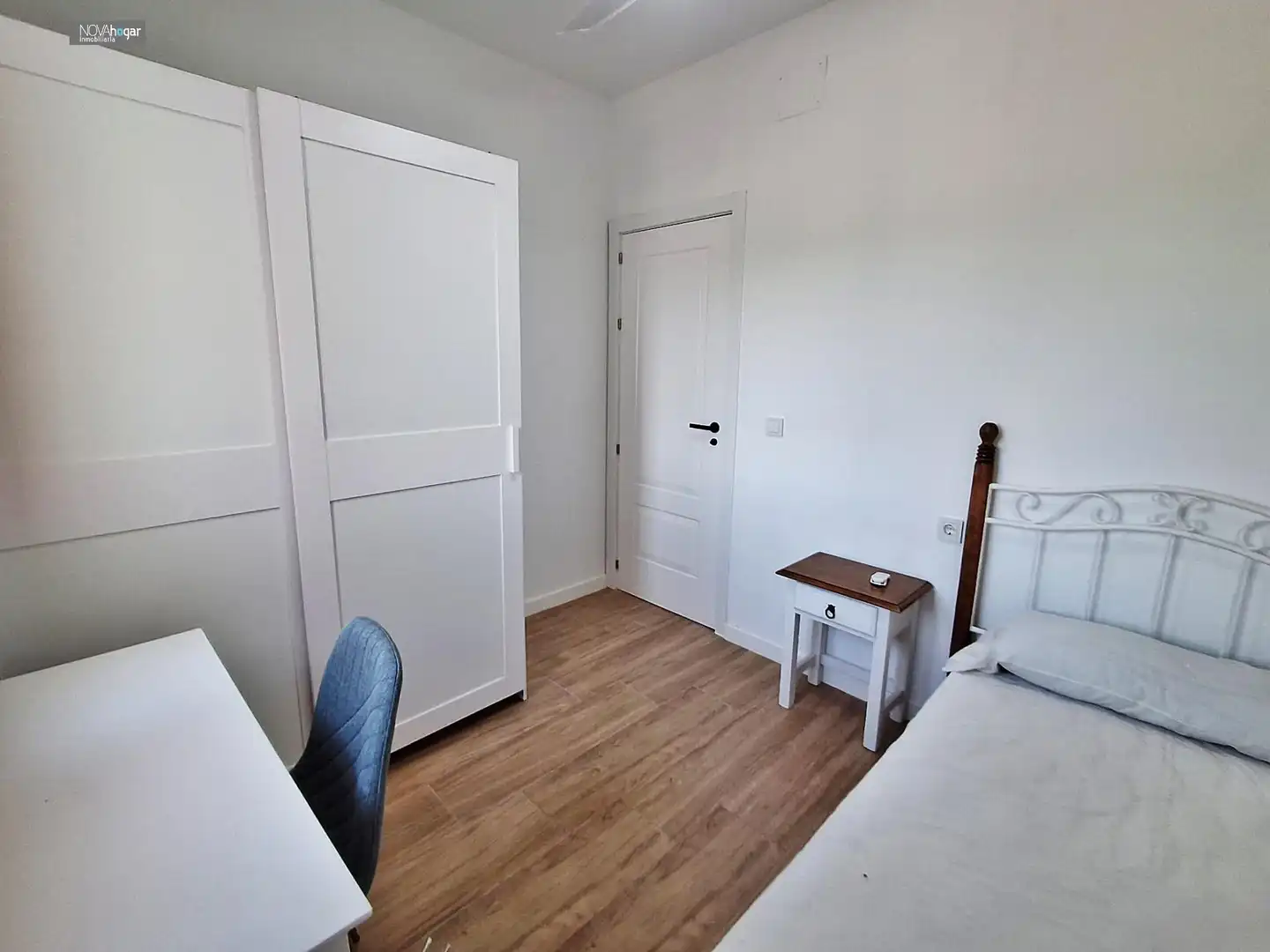 Schlafzimmer von Wohnung zur Miete in Málaga mit Klimaanlage, Heizung und Möbliert