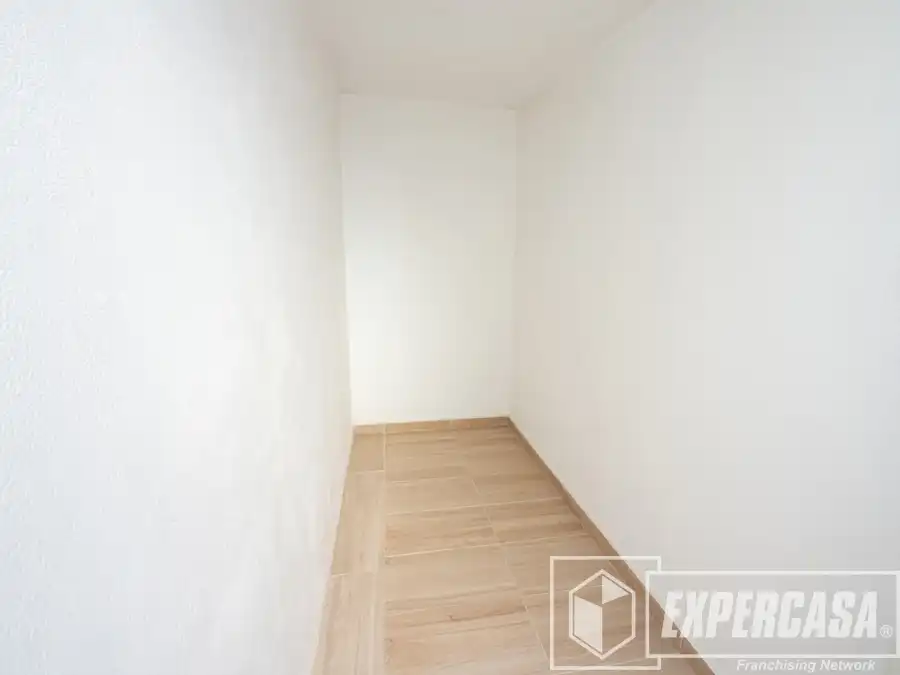 Habitación de Piso en venta en Valencia con Terraza y Trastero