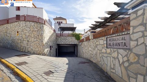 Foto 3 de Casa o xalet en venda a Calle Sala de las Dos Hermanas, 6, Crta. De la Sierra, Granada Capital