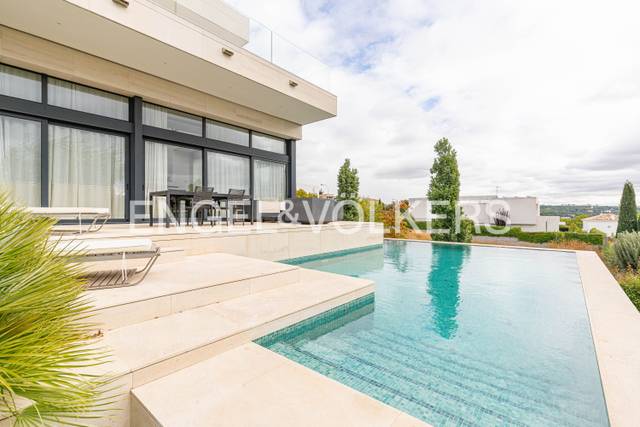 Casa-chalet en Venta en Aravaca