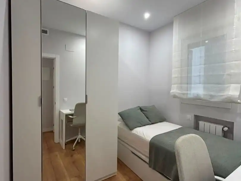 Habitación de Piso en venta en  Madrid Capital con Aire acondicionado