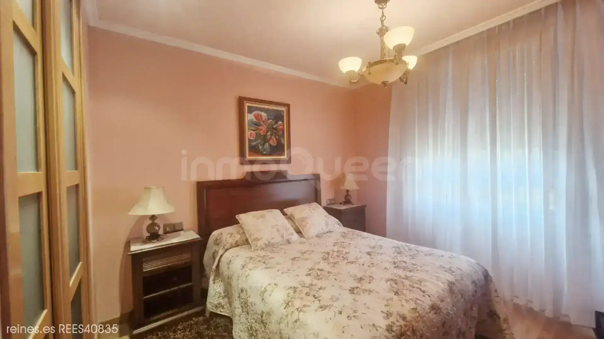 Dormitori de Casa adosada en venda en Siero amb Calefacció, Jardí privat i Terrassa