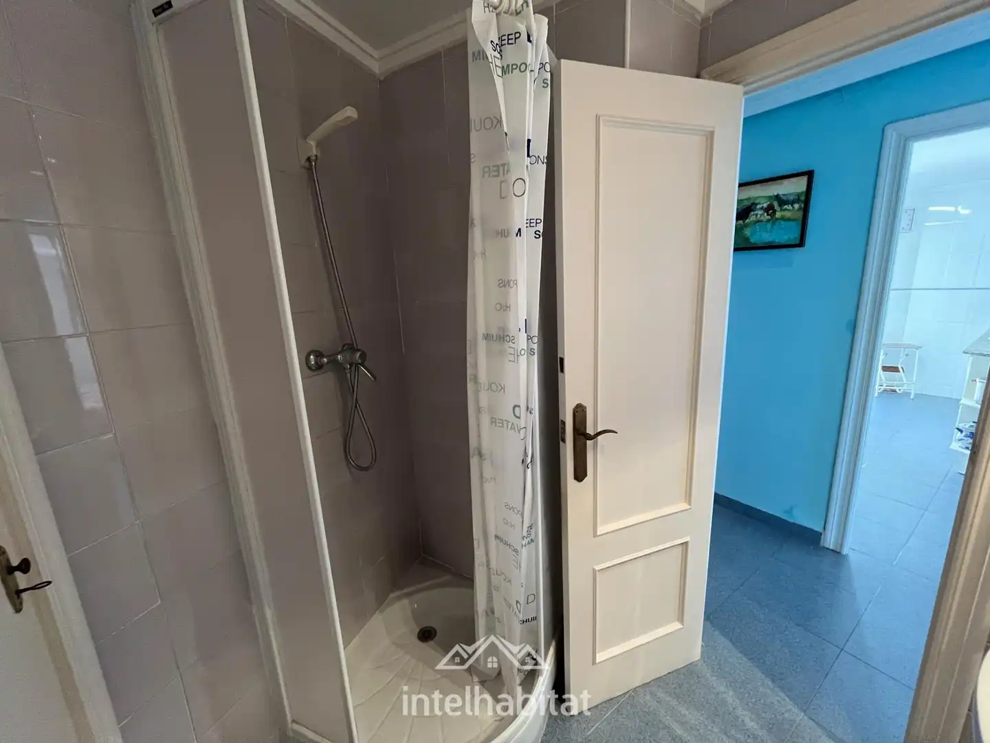 Bathroom of Apartments for rent in Cullera  with Furnished