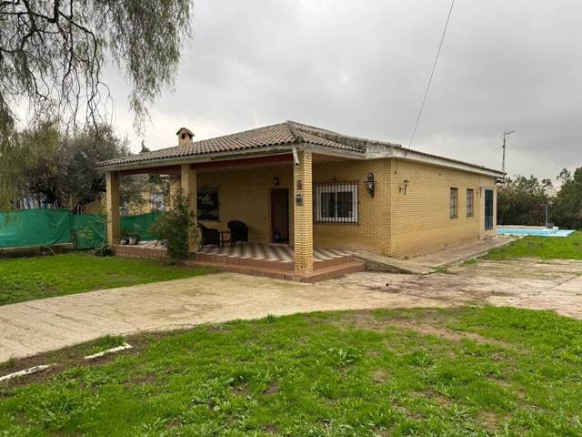 Casa-chalet en Venta en Urbanizacion Tarazona, 241 en Rinconada