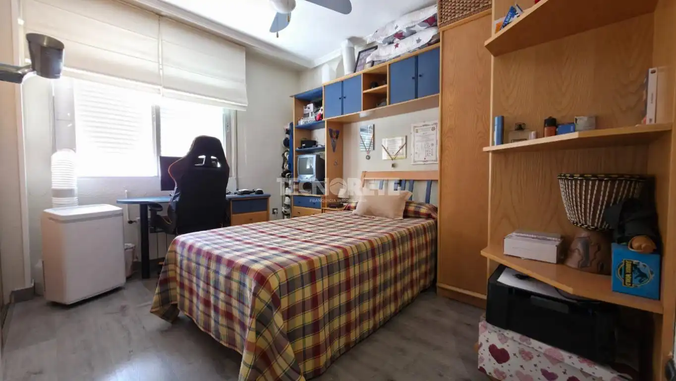 Habitación de Piso en venta en Guadalajara con Aire acondicionado, Calefacción y Balcón