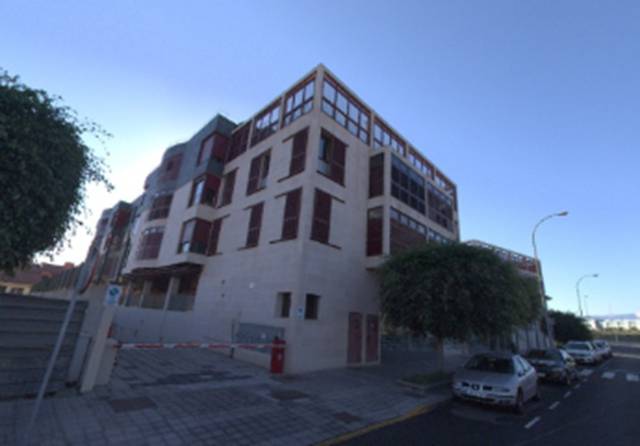 Garaje en Venta en Av. Pintor Melo Monzón en Siete Palmas