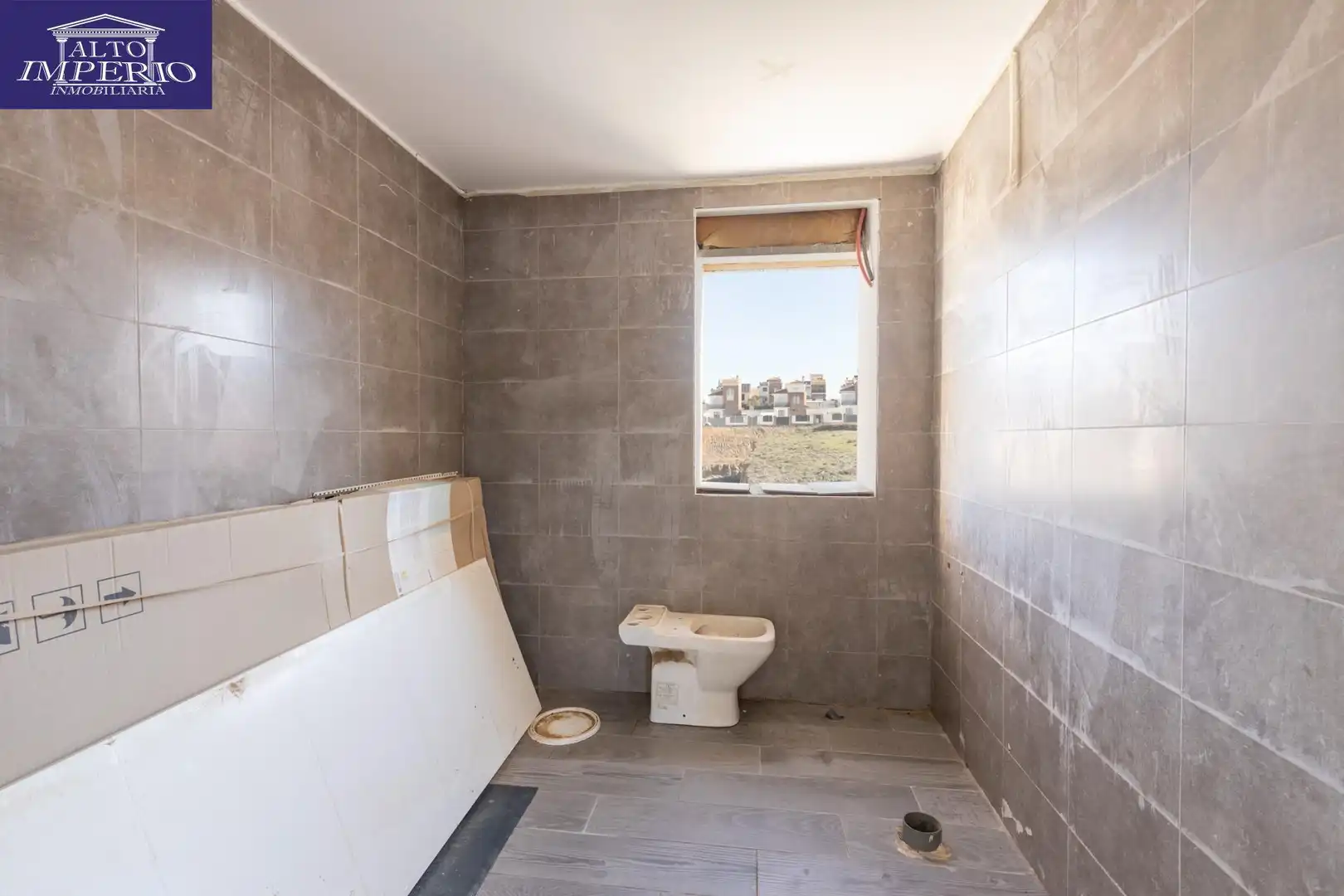 Detached house with terrace for sale in Calle Puntal de las Siete Lagunas 18, imagen 31