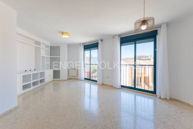Apartamento en Alquiler en Calle de L'Om en El Real de Gandia