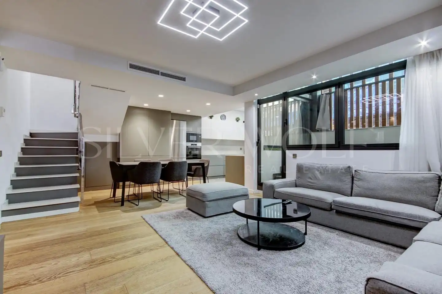 Wohnzimmer von Erdgeschoss zum Verkauf in Castelldefels mit Klimaanlage, Heizung und Terrasse