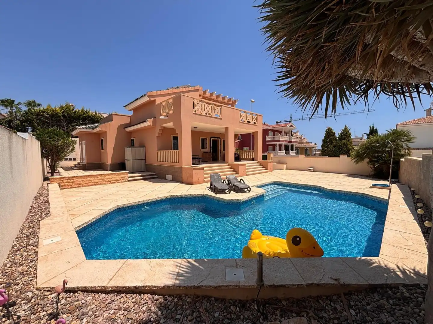 Casa con piscina en venta en N/A