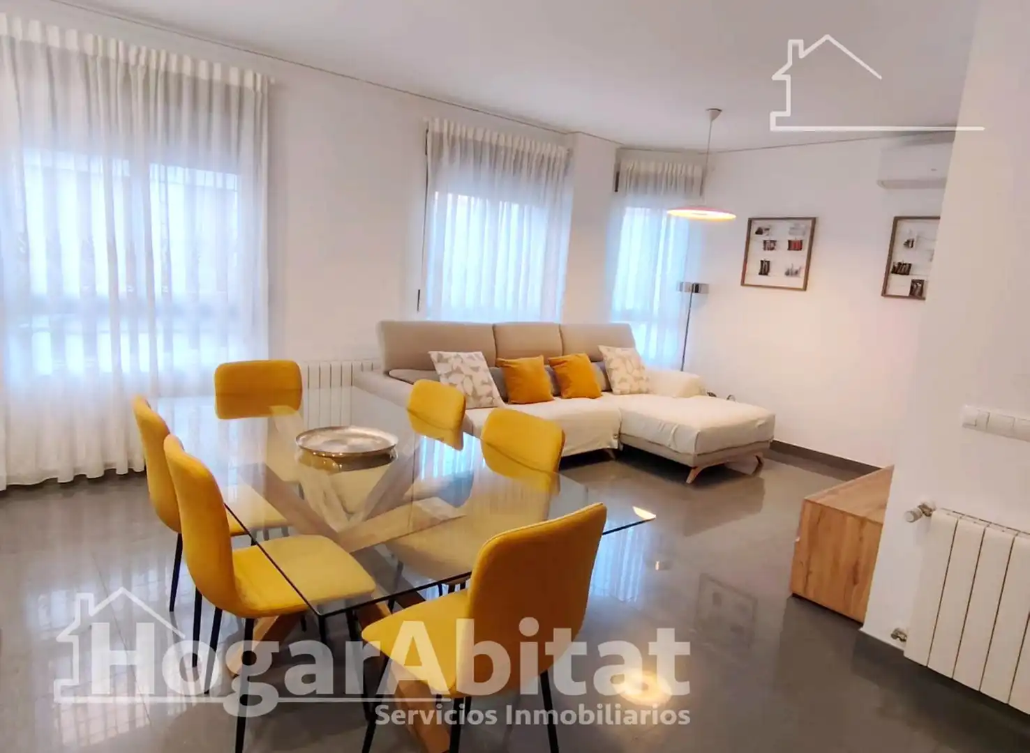 Sala de estar de Casa o chalet en venta en Alginet con Aire acondicionado, Calefacción y Terraza