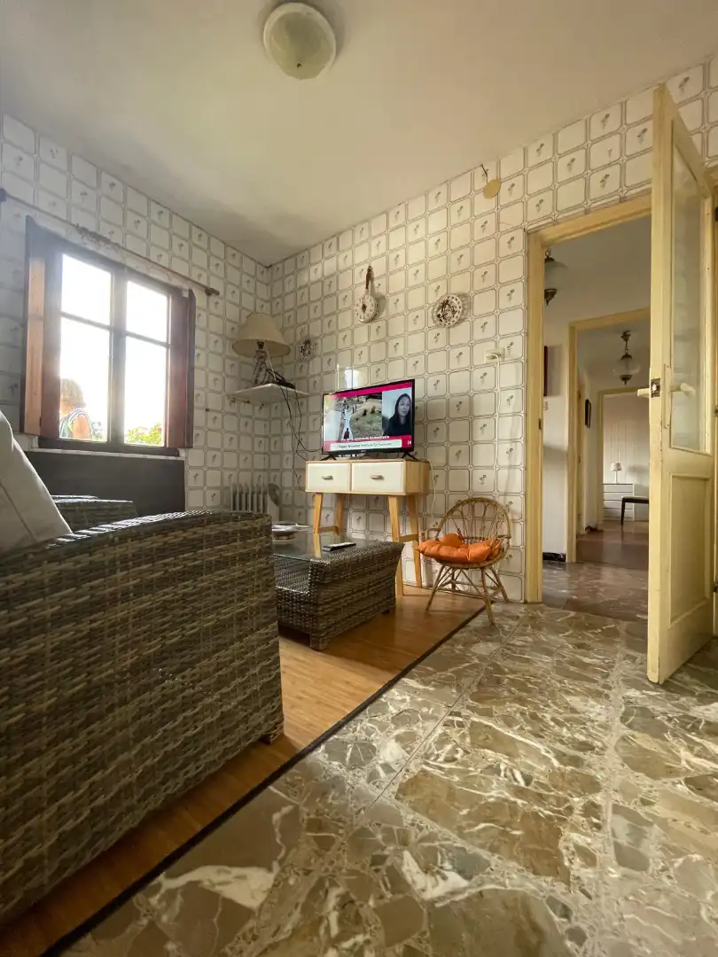 Sala d'estar de Casa o xalet en venda en Ferrol amb Calefacció i Jardí privat