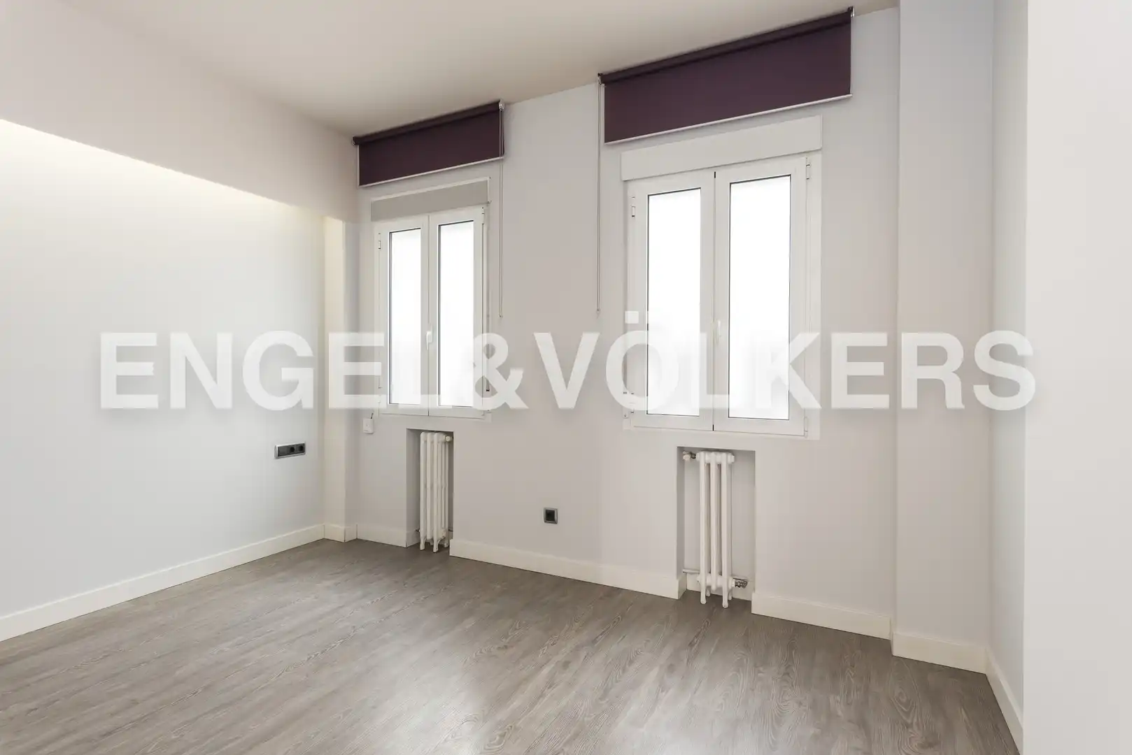 Schlafzimmer von Wohnung zur Miete in Madrid mit Klimaanlage, Heizung und Terrasse