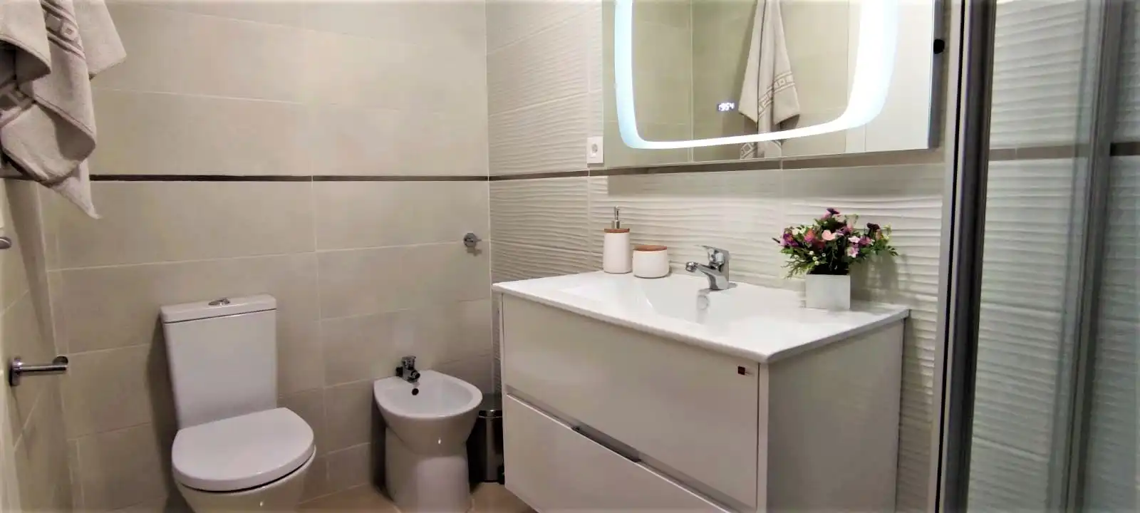 Bany de Apartament en venda en Cabanes amb Aire condicionat, Calefacció i Jardí privat