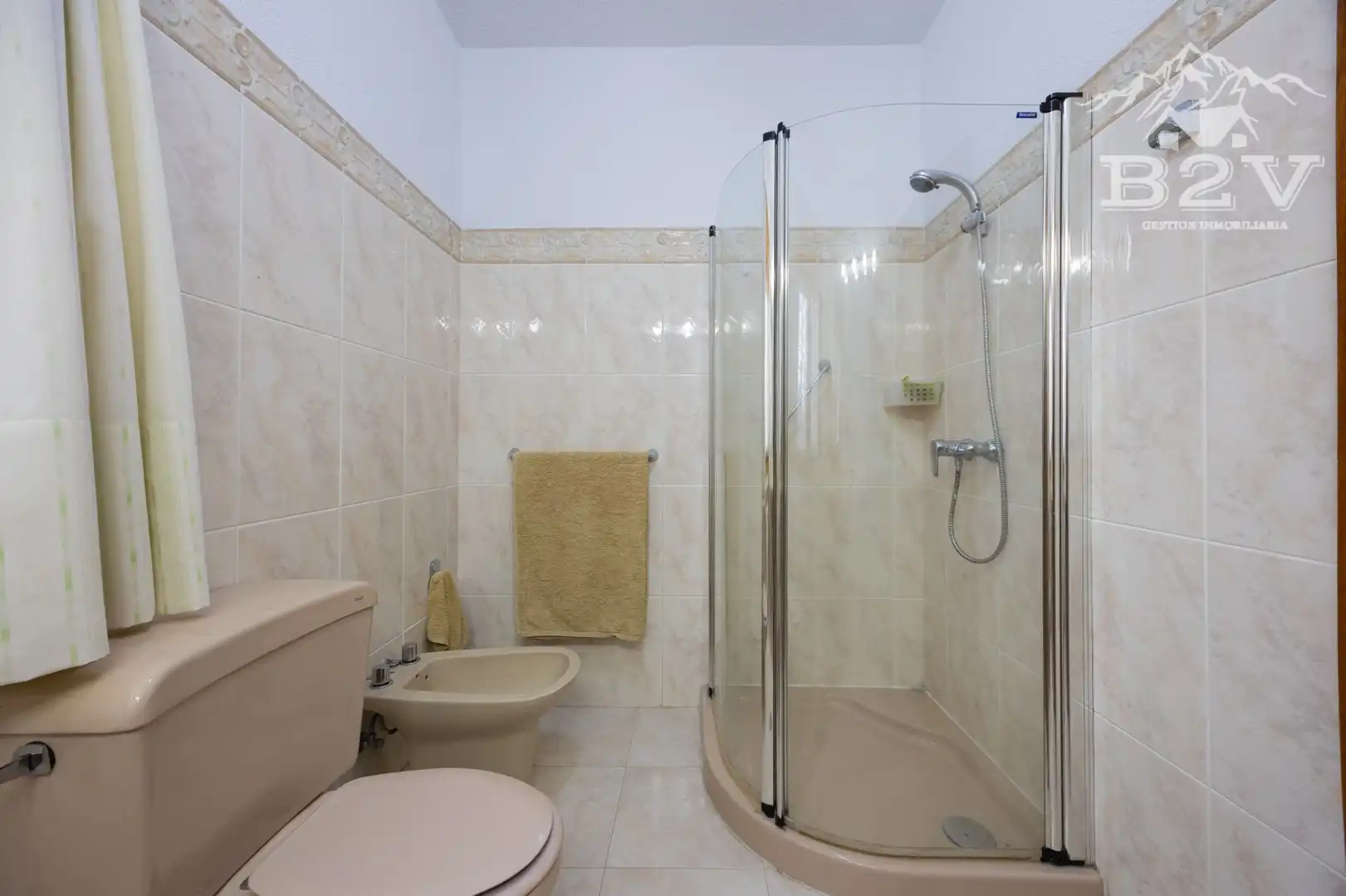 Bany de Casa o xalet en venda en Soto del Real amb Calefacció, Jardí privat i Terrassa