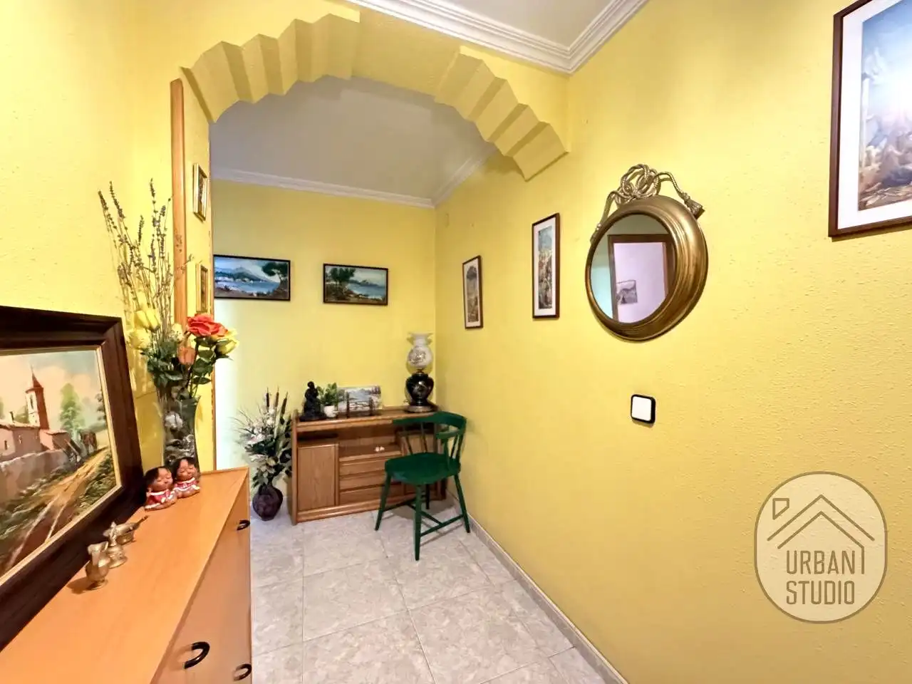 Flat for sale in Alicante / Alacant  with Air Conditioner, Furnished and Balcony