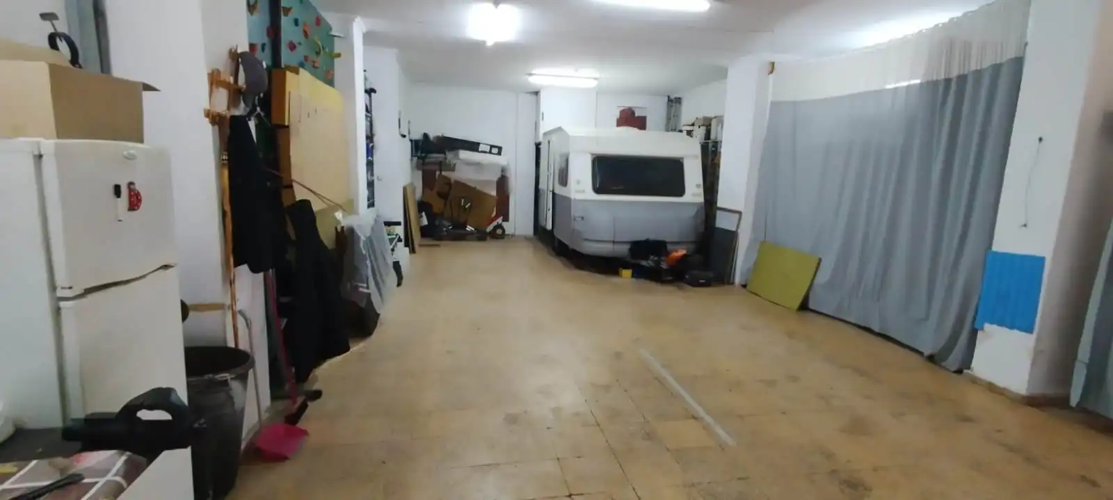 Geschaftsraum zum Verkauf in  Valencia Capital