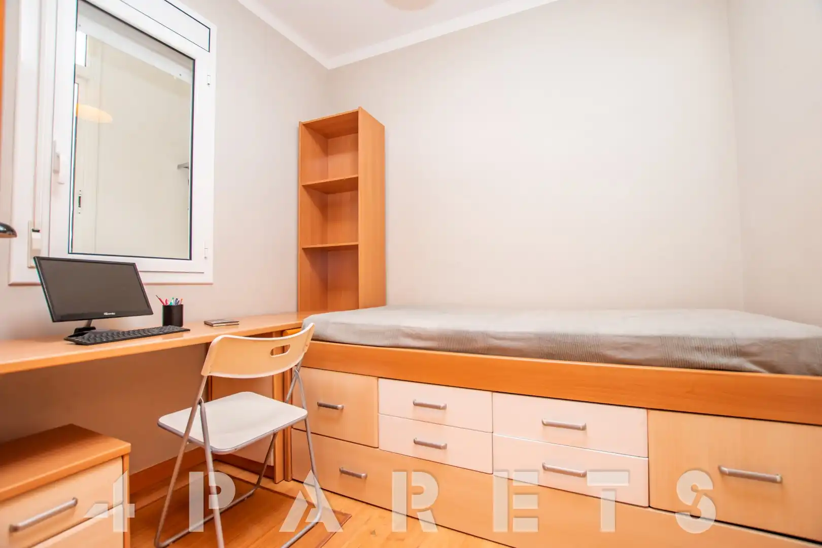 Piso con terraza en venta en Carrer de la Democràcia, imagen 24