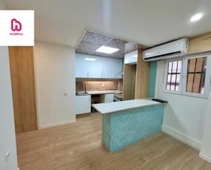 Kitchen of Planta baja for sale in  Barcelona Capital  with Air Conditioner, Heating and Parquet flooring