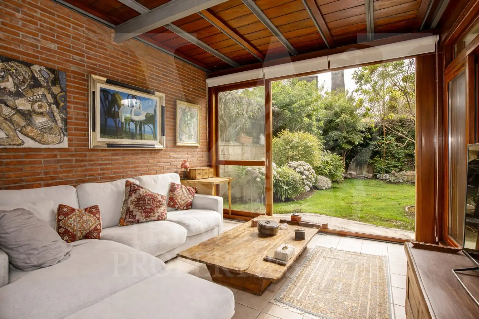Jardín de Casa adosada en venta en Alella con Aire acondicionado, Calefacción y Jardín privado