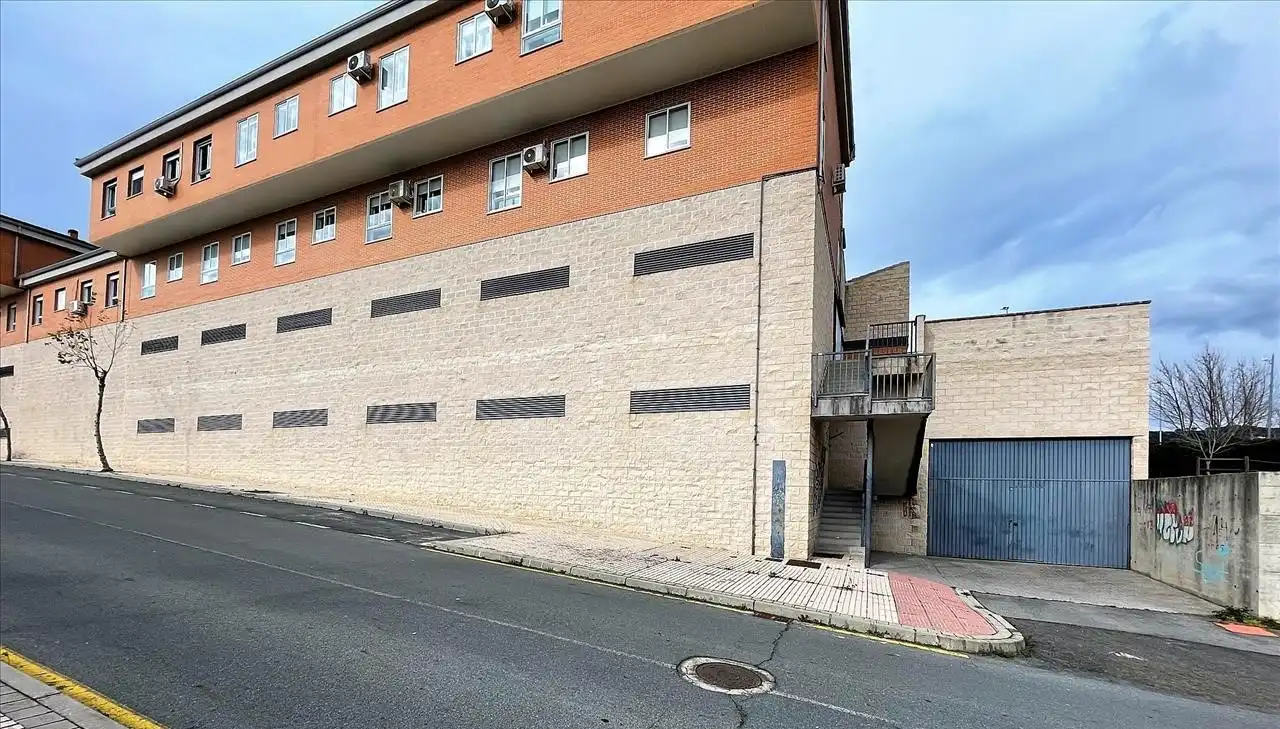 Vista exterior de Garaje en venta en Plasencia