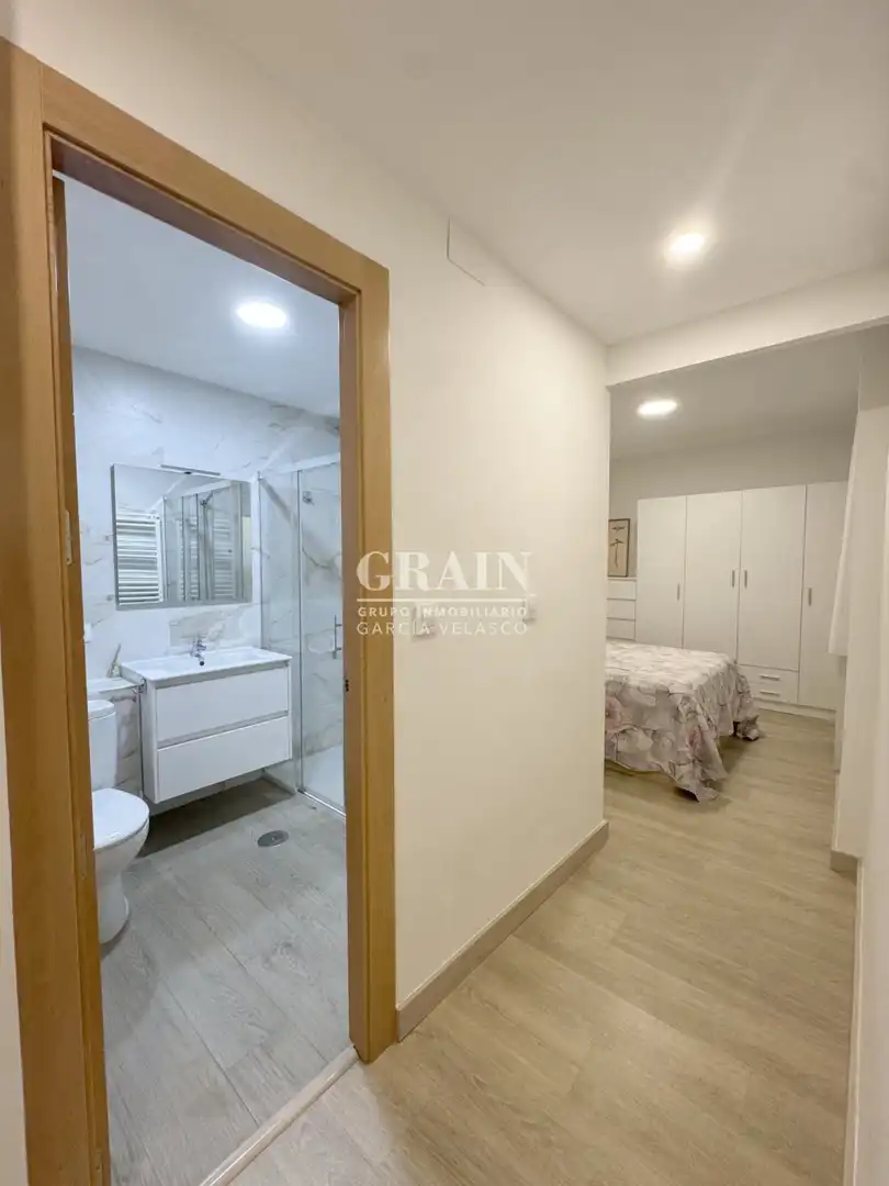 Appartamento con terrazza in vendita a Centro, imagen 2
