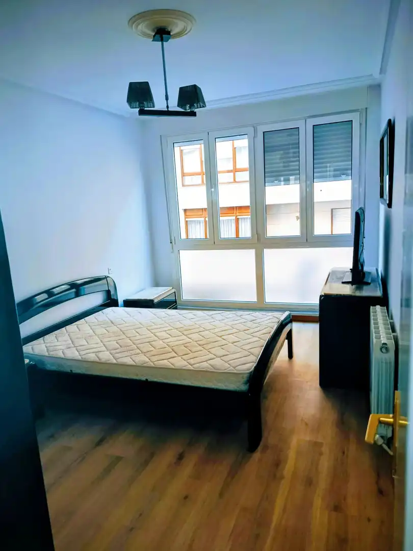 Dormitori de Pis en venda en Santoña amb Calefacció, Parquet i Terrassa