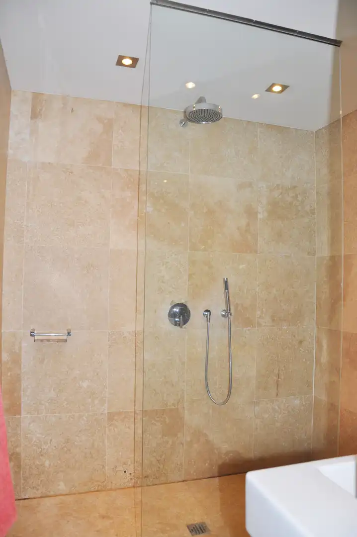 Bathroom of Houses for sale in Calvià  with Air Conditioner, Terrace and Swimming Pool